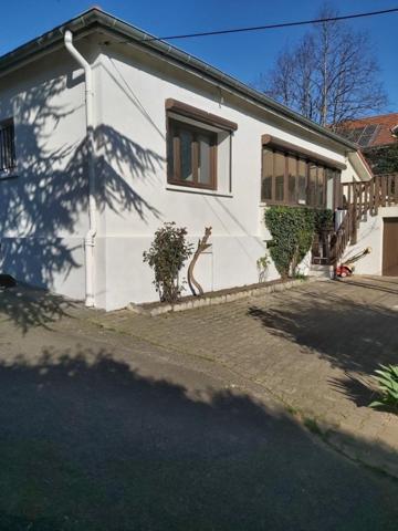 Agréable maison de ville avec jardin clos