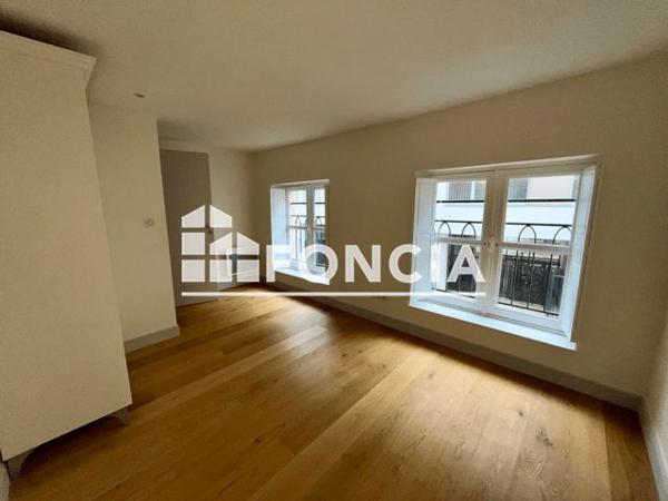 Location Appartement 3 pièces 73 m² - 60 QUAI DU HAVRE Rouen 76000