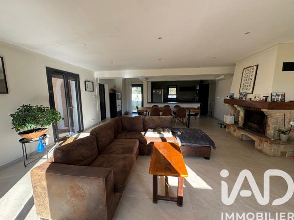 Maison à vendre 4 pièces 125 m² Cheval-Blanc