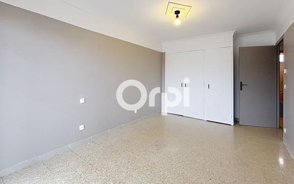 Maison à louer    3 pièces • 118,80 m2 Pollestres