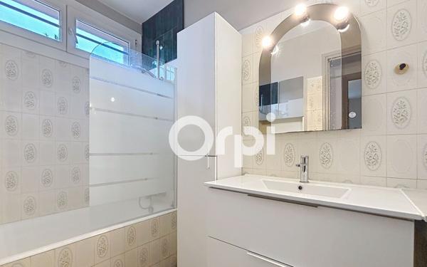 Maison à louer    3 pièces • 118,80 m2 Pollestres