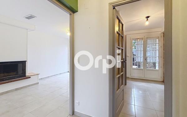 Maison à louer    3 pièces • 118,80 m2 Pollestres