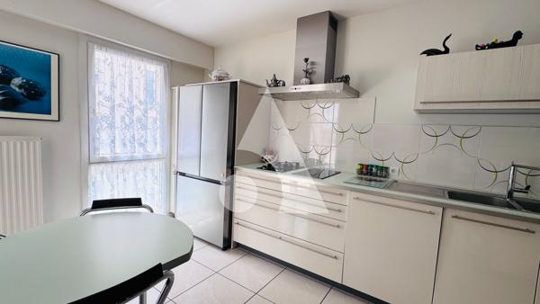 Appartement 5 pièces 104.87 m2