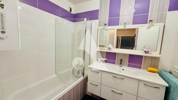 Appartement 5 pièces 104.87 m2