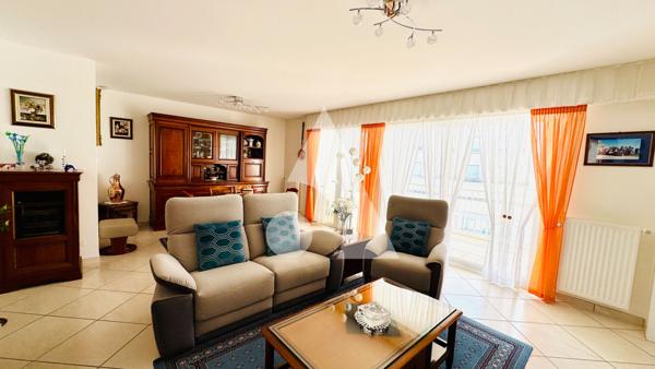 Appartement 5 pièces 104.87 m2