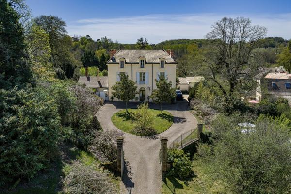 Vente Maison de luxe Bergerac 14 Pièces 420 m²