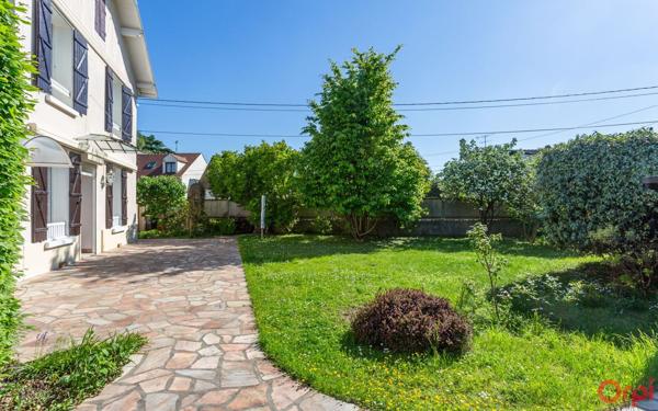 Maison à vendre    5 pièces • 115,92 m2 Sainte-Geneviève-des-Bois