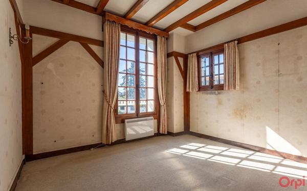 Maison à vendre    5 pièces • 115,92 m2 Sainte-Geneviève-des-Bois