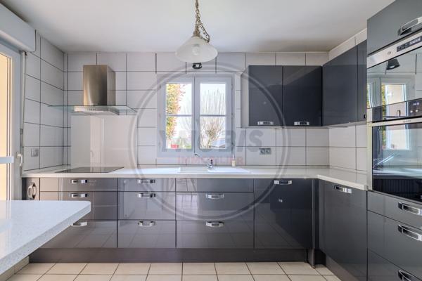Maison Ecquevilly 5 pièce(s) 100 m2, Ecquevilly 78920