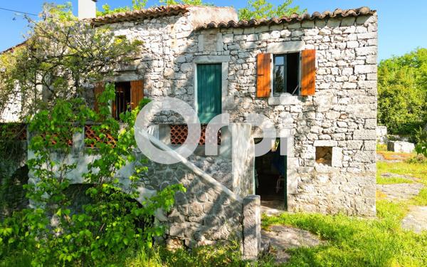 Maison à vendre    3 pièces •  Ruoms