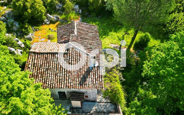 Maison à vendre    3 pièces •  Ruoms