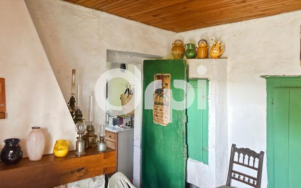 Maison à vendre    3 pièces •  Ruoms