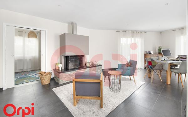 Maison à vendre    5 pièces • 202 m2 Tournefeuille