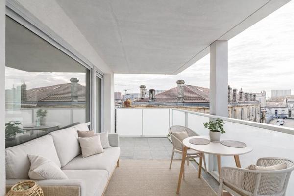 Appartement à vendre |                                       Bordeaux |                                        3 pièces  |  61 m²