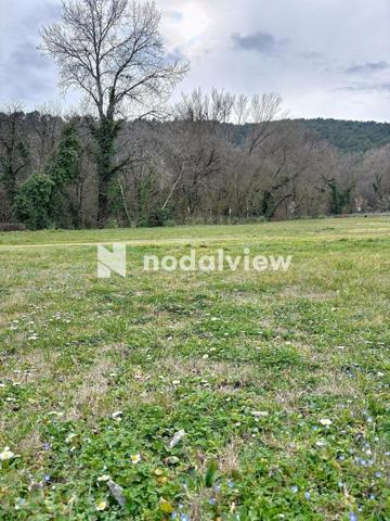 Vente Terrain Constructible à Salernes – Le Charme de la Nature, Prêt à Bâtir !