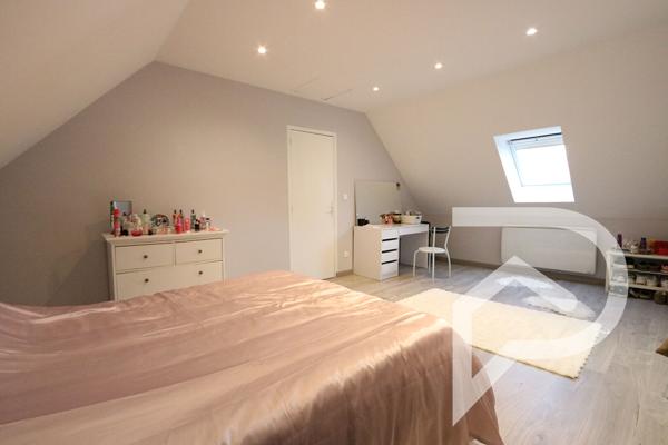 Maison 7 pièces 182.5 m2