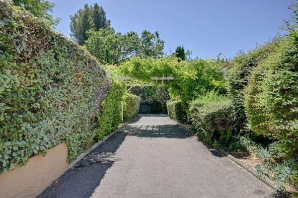 Vente Appartement de luxe Aix-en-Provence 4 Pièces 106 m²