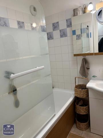 Appartement à vendre 2 pièces 55m² Éleu-dit-Leauwette (62300)