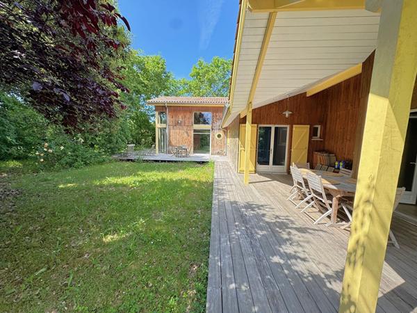 Maison 7 pièces 198 m2