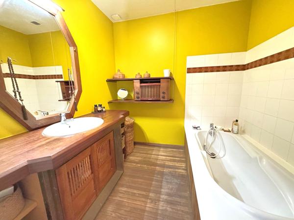 Maison 7 pièces 198 m2