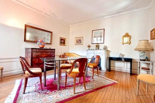 Appartement 7 pièces 180 m2