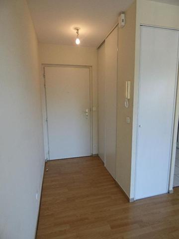 Appartement 2 pièces 41.20m2 avec Balcon/Cave/Parking - Centre Ville