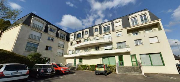 Appartement 2 pièces 41.20m2 avec Balcon/Cave/Parking - Centre Ville