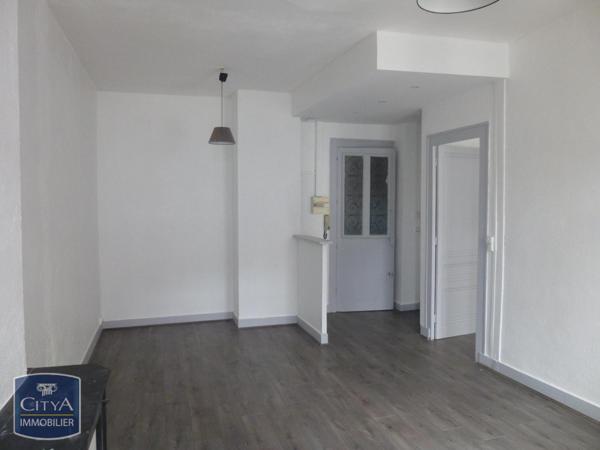Appartement à louer 3 pièces 51.85m² Saint-Étienne (42000)