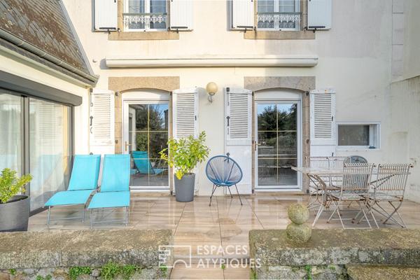 Élégante maison bourgeoise avec jardin et garage au coeur de la ville historique