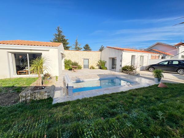 Maison  4 pièce(s) 101 m2 | LA TREMBLADE IMMO