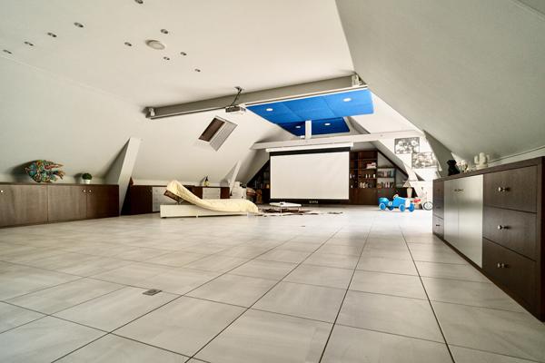 Maison 13 pièces 392 m2