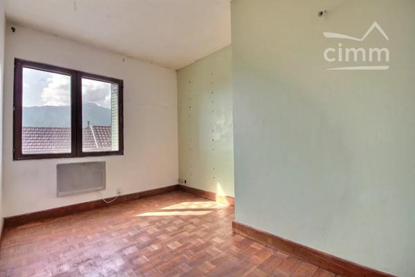 VILLARD-BONNOT / LANCEY – Emplacement idéal !