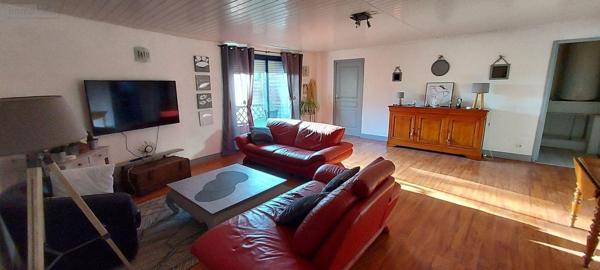 Maison à vendre à Montigné-le-Brillant en Mayenne (53970), ref : 53034-62