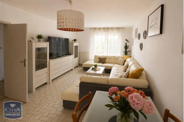 Maison à louer 5 pièces 100.59m² Cholet (49300)