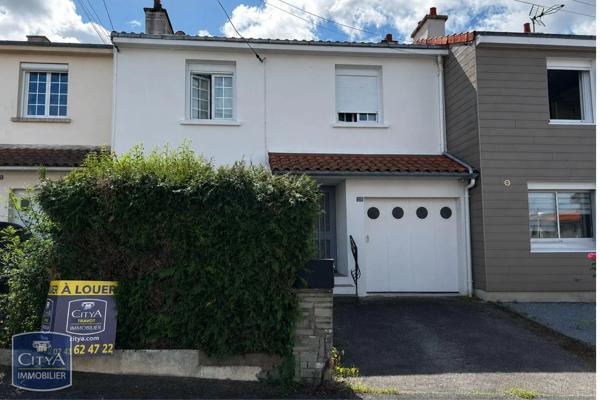 Maison à louer 5 pièces 100.59m² Cholet (49300)