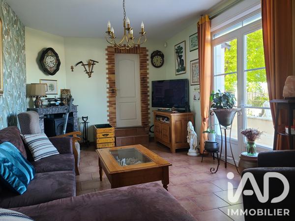 Maison à vendre 7 pièces 152 m² Saumur