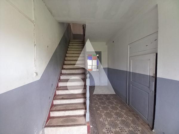 Maison 28 pièces 339.72 m2