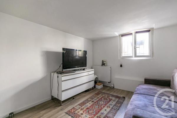 Maison à vendre  5 pièces - 109,21 m 2   ST MAUR DES FOSSES  - 94