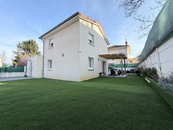 Proche centre de Villefranche sur Saône