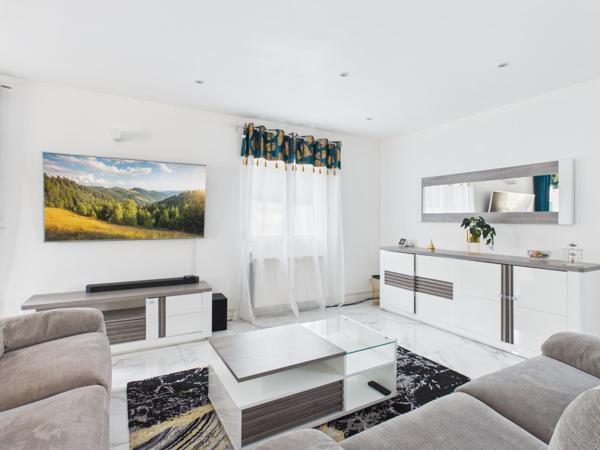 Proche centre de Villefranche sur Saône