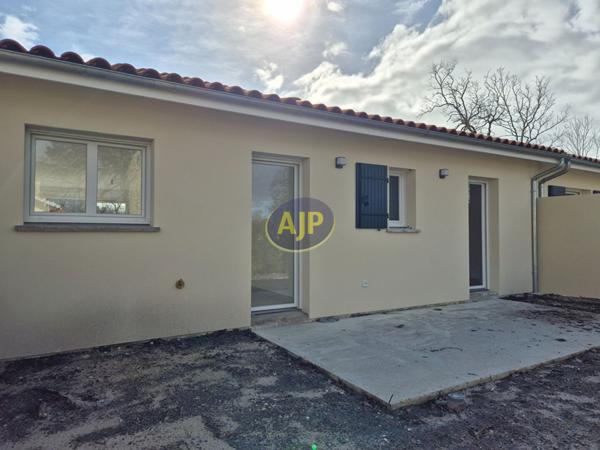 Location maison Hourtin : 915 € - AJP Hourtin Immobilier