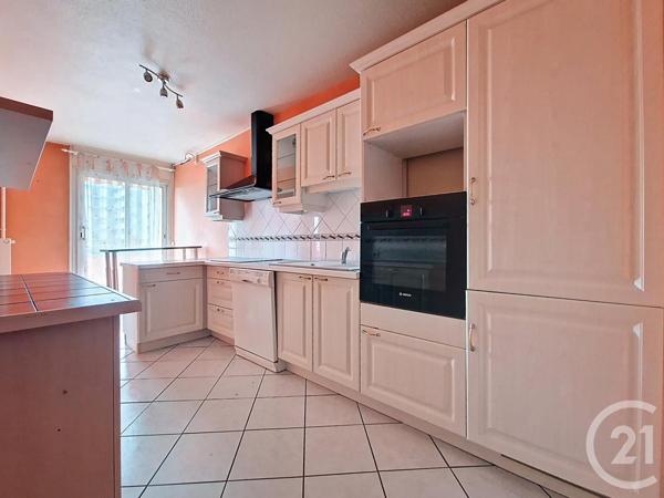 Appartement T4 à vendre  4 pièces - 76,52 m2 CLERMONT FERRAND - 63