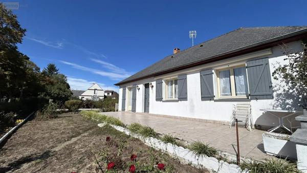 Achat - Maison Château-Gontier-sur-Mayenne 53200 5 pièces 103 m 2 571 m 2
