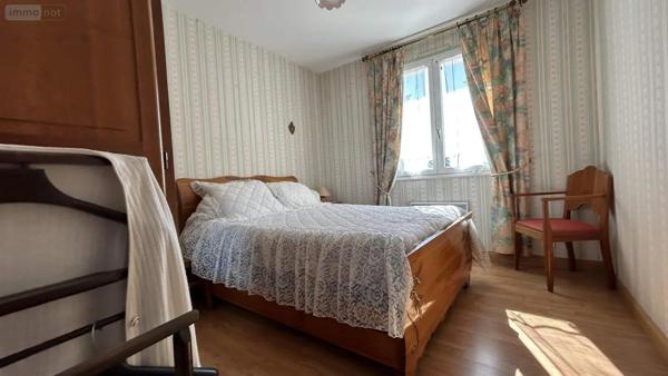 Achat - Maison Château-Gontier-sur-Mayenne 53200 5 pièces 103 m 2 571 m 2