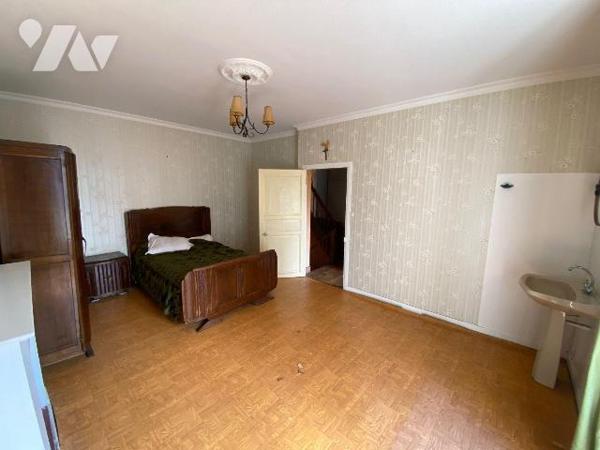 Plouha centre-ville, A la recherche d'un bien locatif, principal ou secondaire, ce bien situé e...
