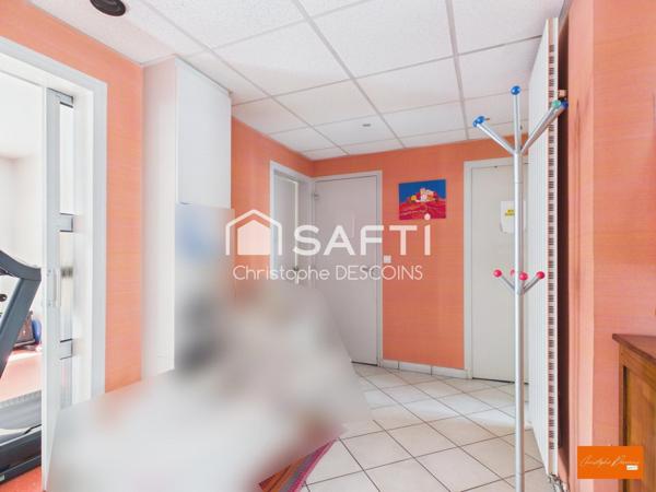 APPARTEMENT F4 DE 87 M² – MAYENNE, PLACE GAMBETTA