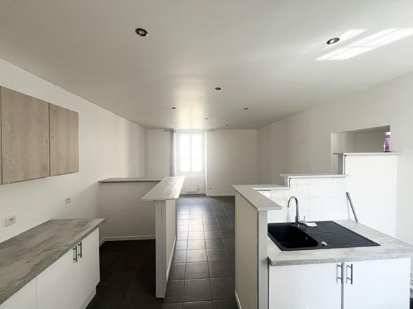 Appartement F2 au centre -ville de Saint Arnoult en Yvelines