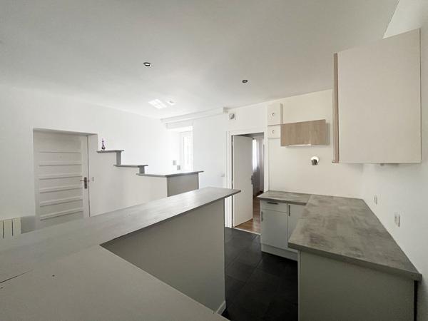 Appartement F2 au centre -ville de Saint Arnoult en Yvelines