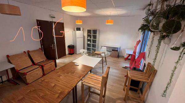 Bureau de 40 m2 zone d'activité