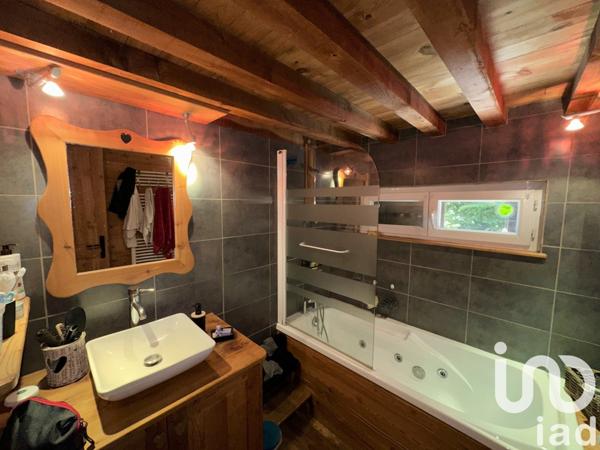 Châlet 4 pièces de 88 m² à Bédoin (84410)